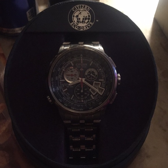 Citizen Titanium Promaster Radio Controlled - Picture 4 of 4